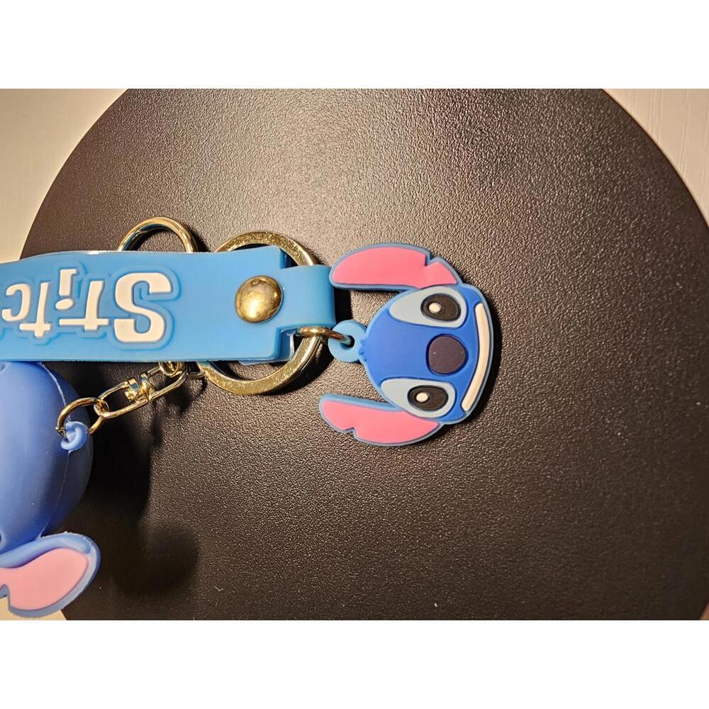 Stitch 3D Rubber Mini Figure Keychain - Picture 11 of 13